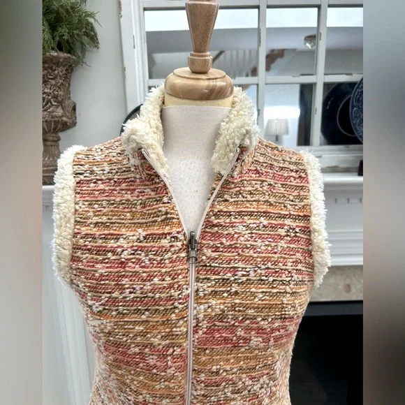 Snow Angel Shetland Sweaterknit Vest - Picture 2 of 6